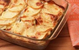 Potatoes with minced meat and tomatoes in the oven Recipes for minced meat and potatoes